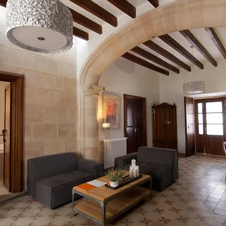 By Eurotels Hotel