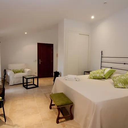 By Eurotels Hotel